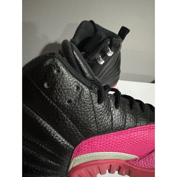 Nike Air Jordan 12 Retro GS Size 6Y Black Deadly Pink 510815-026 Jumpman - Picture 6 of 9